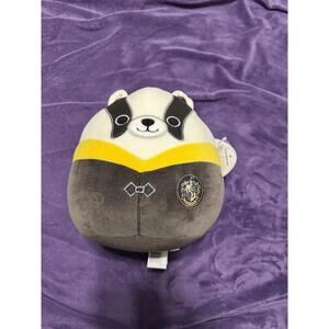 Squishmallows 8" Inch Harry Potter Hufflepuff Badger in Cape Squishmallow